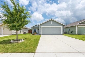 Building Photo - 6104 Darkstar Dr