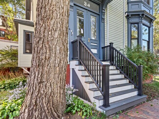 Photo - 34 West St Apartment