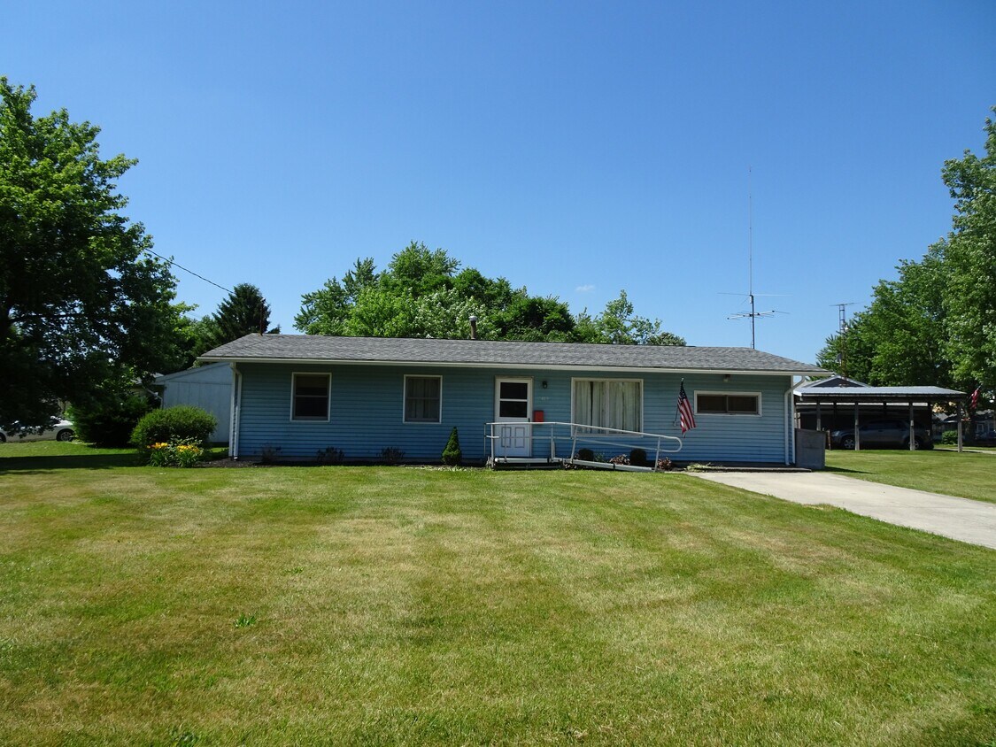 Foto principal - 865 Fairwood Ave