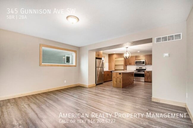 Foto del edificio - 345 Gunnison Ave SW