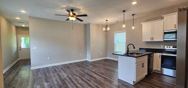 Foto del edificio - 815 W Spring St