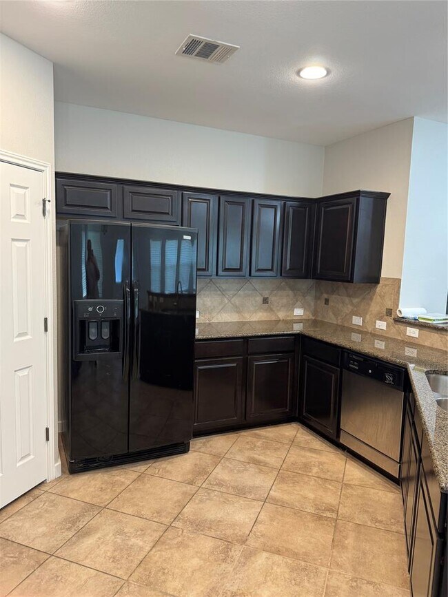 Foto del edificio - 7609 Buck Meadow Dr