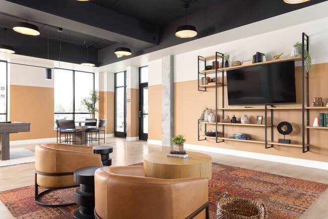 Interior Photo - Compass