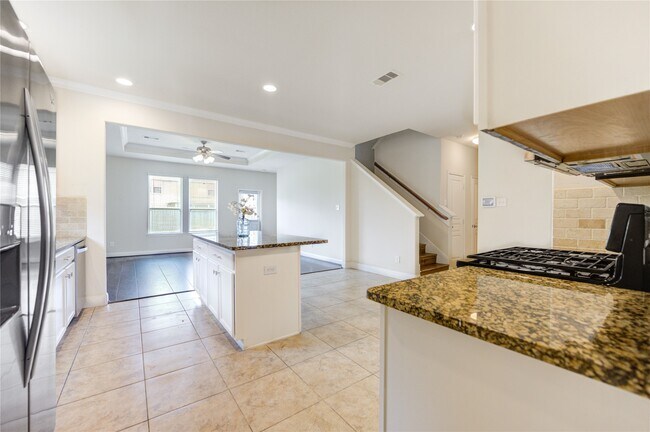 Foto del edificio - 5319 Fossil Stone Ln