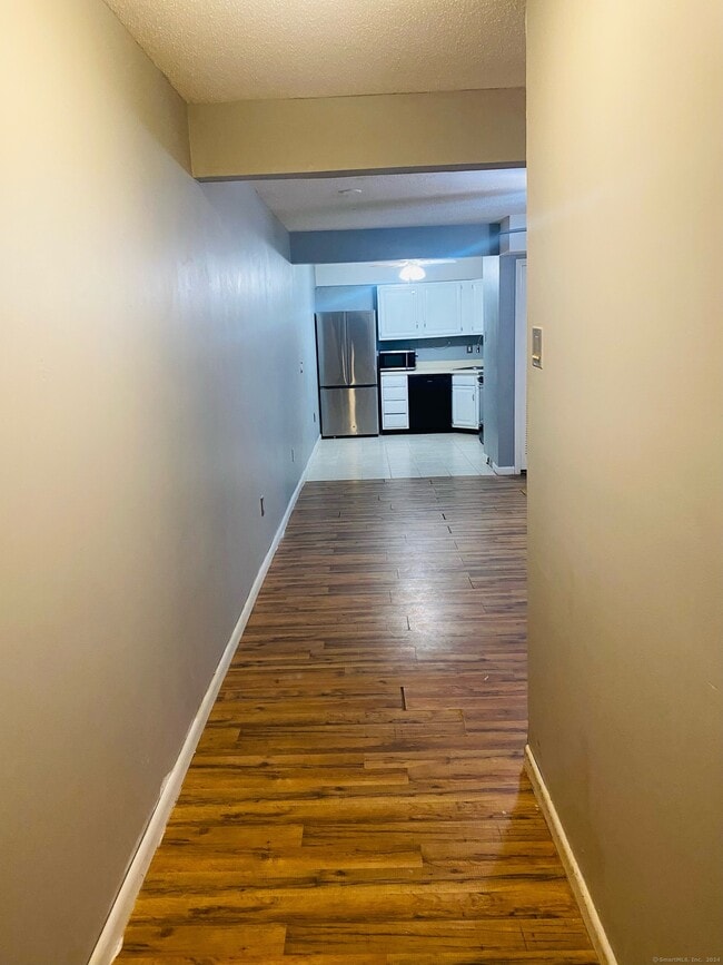 Foto del edificio - 507 Twin Circle Dr