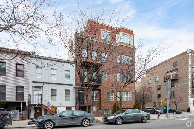 Building Photo - 381 Marcy Ave