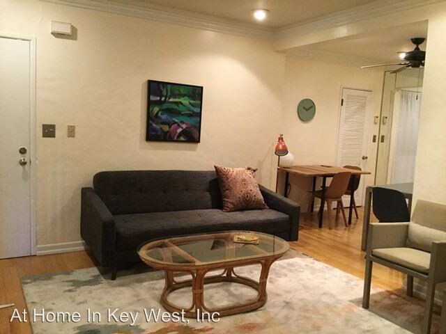 Foto del edificio - 1 br, 1 bath House - 816-4 South Street