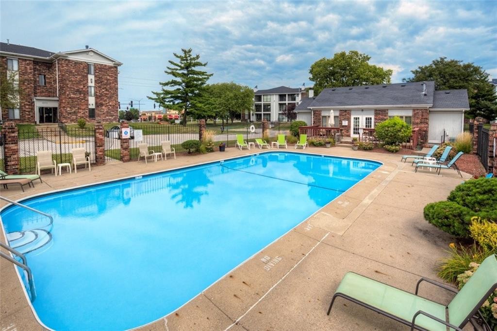 Foto principal - 4805 86th St