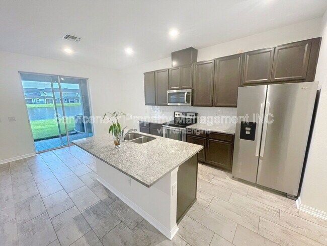 Foto del edificio - 11634 Woodleaf Dr