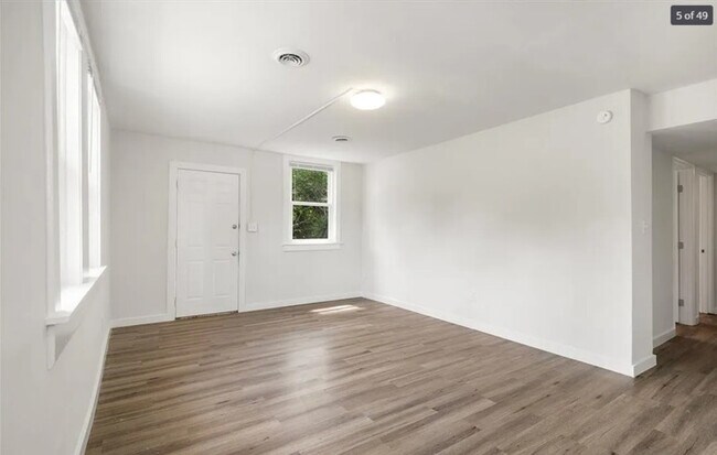 Foto del edificio - 731 Cameron St