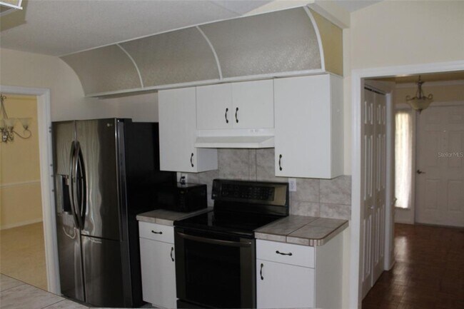 Building Photo - 1114 Presque Isle Dr
