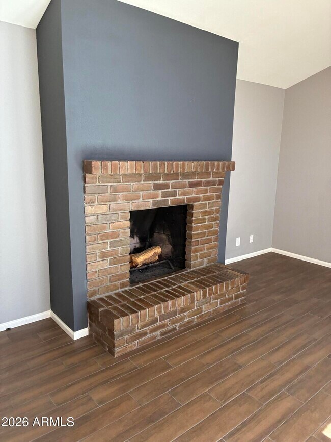 Foto del edificio - 3440 E Southern Ave