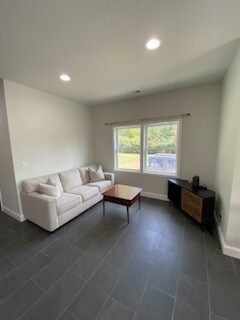 Foto del edificio - 7354 Bunker Hill Rd