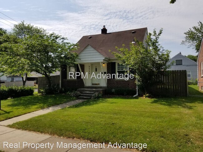 Building Photo - 3 br, 2 bath House - 3325 Catalpa Dr.