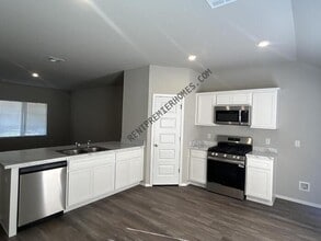 Building Photo - 29140 E 79th Pl S