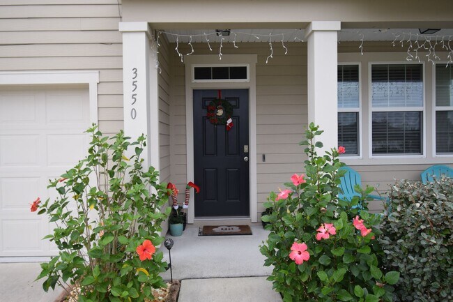 Foto del edificio - 5/3 fully fenced at Alta Lakes Community-