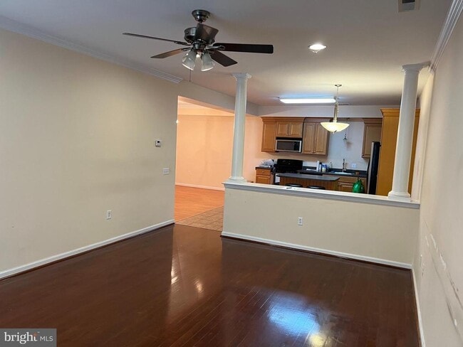 Building Photo - 13675 Philmont Ave