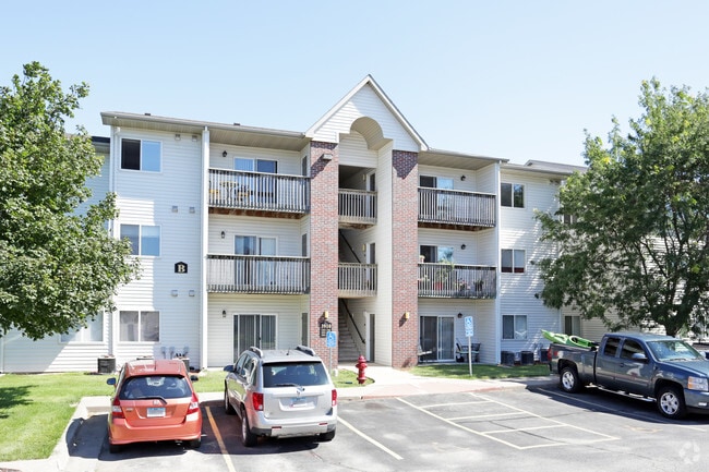 Pet Friendly Apartments for Rent in Marion IA | Apartments.com