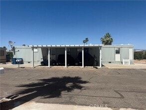 Building Photo - 670 Channel Way