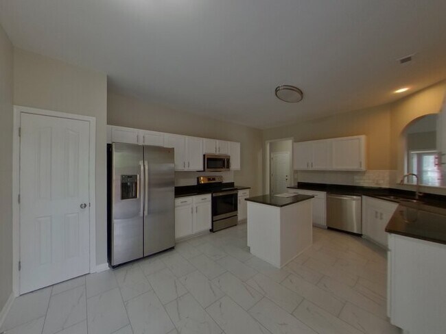 Foto del edificio - Multiple Applications Received! -15037 Rot...