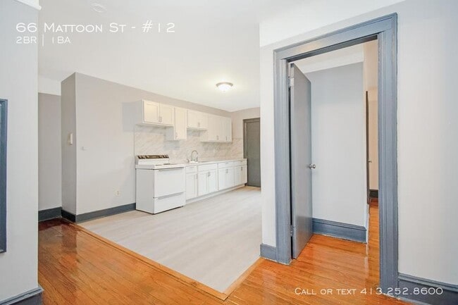 Building Photo - 66 Mattoon St