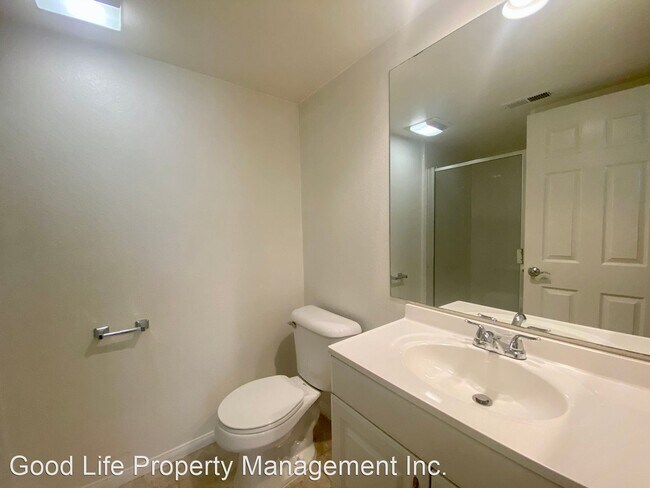 Building Photo - 345 Tesoro Gln
