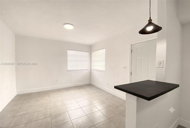 Building Photo - 120 NE 55th St