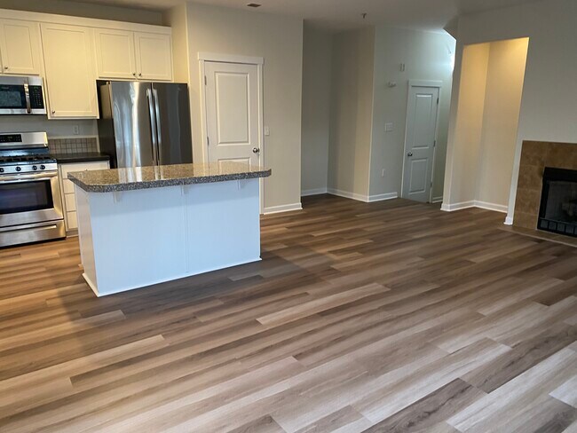 Building Photo - 22814 SW Forest Creek Dr