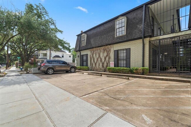 Foto del edificio - 3402 Garrott St
