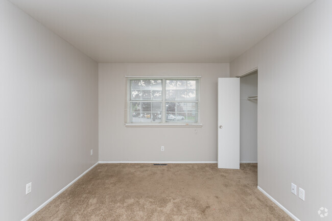 2HAB, 2BA - 864 ft² - Golfview Apartments