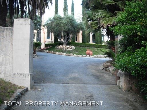 Building Photo - 18191 Saratoga Los Gatos Rd