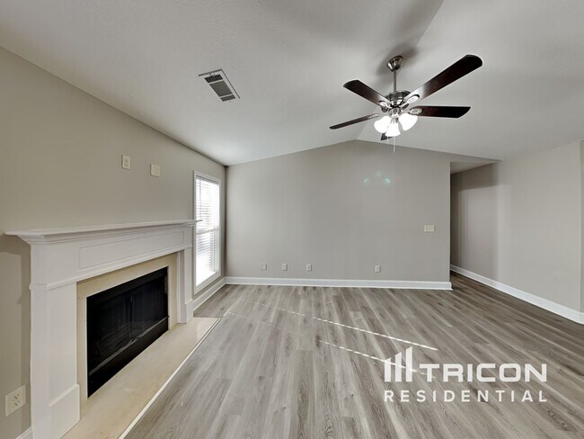 Building Photo - 482 Raider Way Bethlehem GA