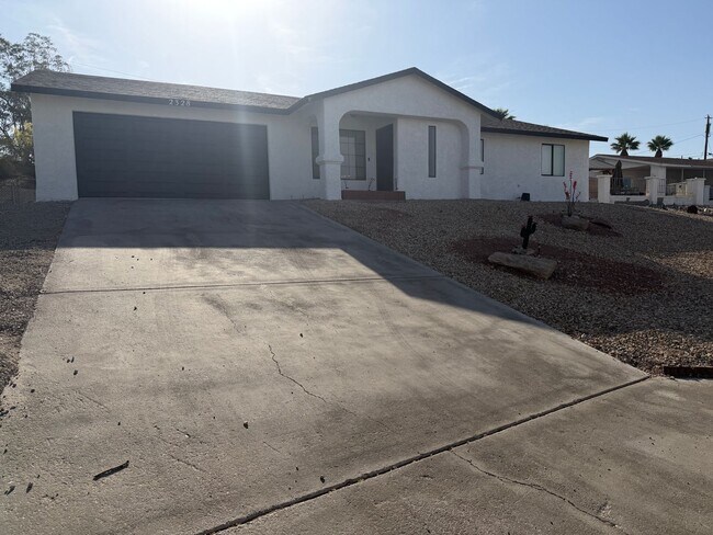 Building Photo - Desert Cottage- Furnished Winter/Short Term Rental