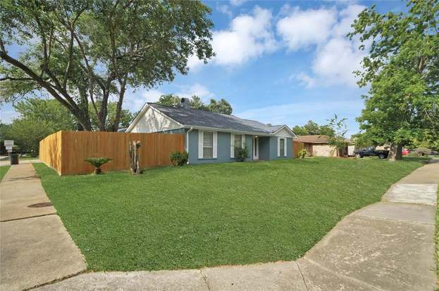 Foto del edificio - 13406 Cologne Dr