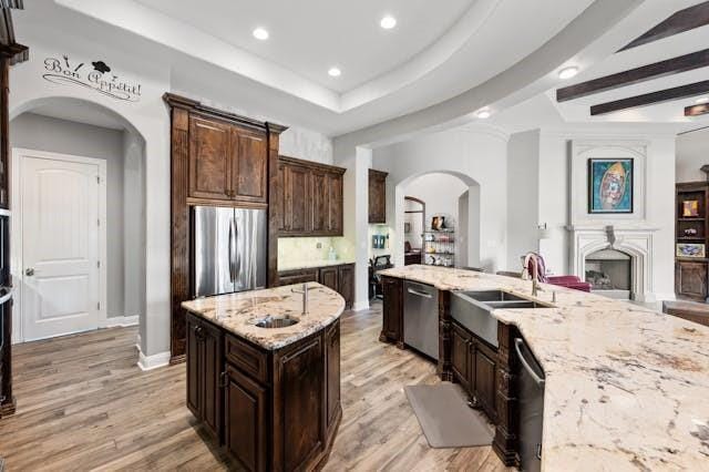 Building Photo - 7617 Lazy River Cove