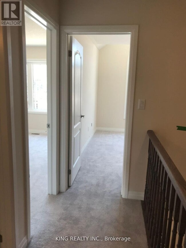 Building Photo - 59 Leeson St N