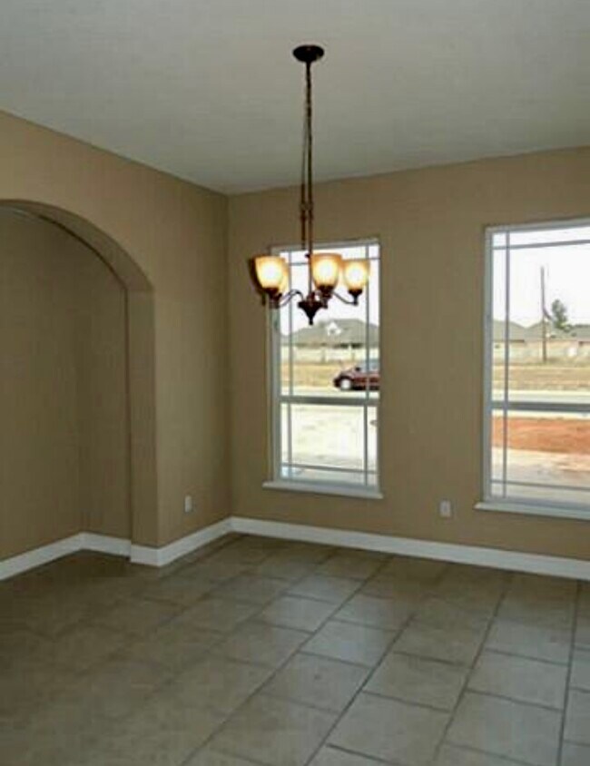 Foto del edificio - 3817 Enchanted Rock Rd