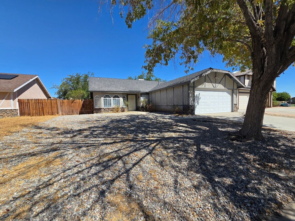 Foto principal - Newly available