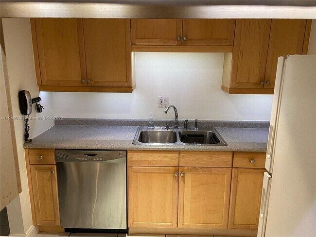 Building Photo - 14601 SW 88th St