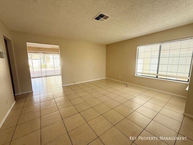 Building Photo - 6568 Gazelle Dr