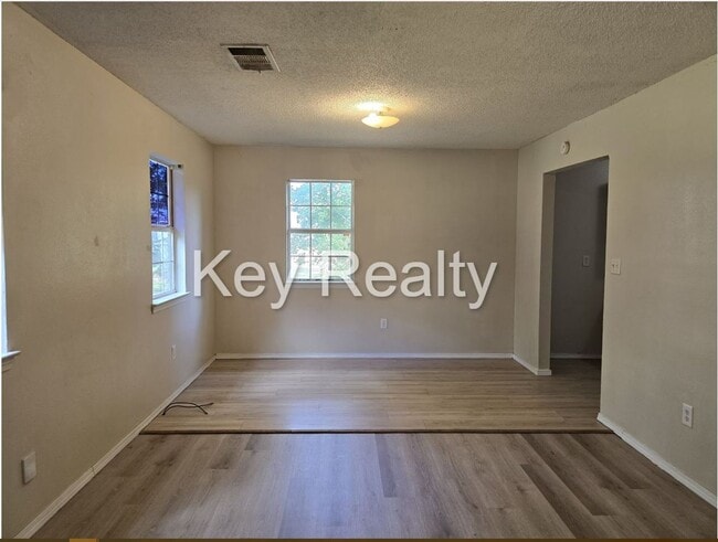 Building Photo - 3801 Palace Ct