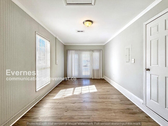 Foto del edificio - 5717 Kinkaid Rd