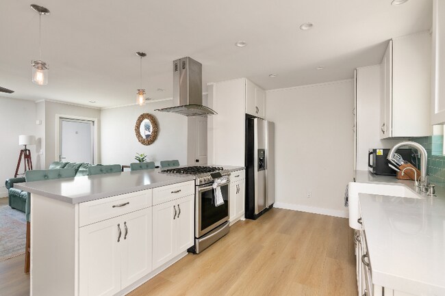 Foto del edificio - 1123 Balour Dr