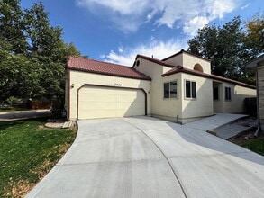 Building Photo - 3302 W 114th Pl