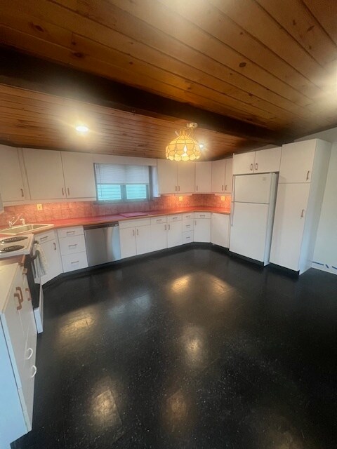 Foto del edificio - 125 Morrison Ave