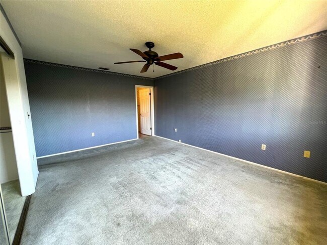 Foto del edificio - 9960 Eagles Point Cir