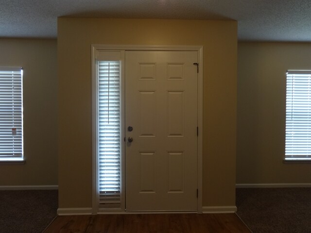 Building Photo - 6685 Southern Oaks Dr