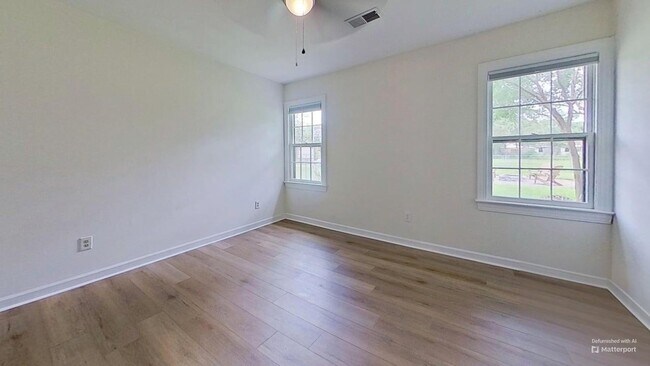 Building Photo - 3 bedroom / 2 bath ~ Sangaree Neighborhood