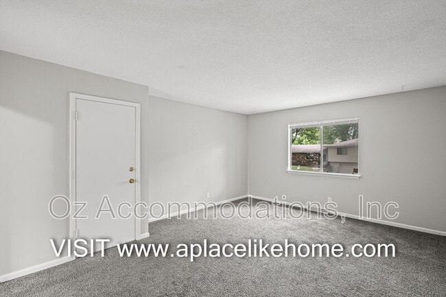 Foto del edificio - 1606 N 63 Pl
