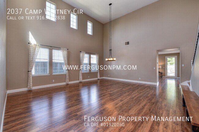 Building Photo - Gorgeous Five Bedroom Home in Whitney Ranch